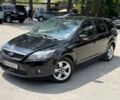 Черный Форд Фокус, объемом двигателя 1.6 л и пробегом 227 тыс. км за 5704 $, фото 1 на Automoto.ua