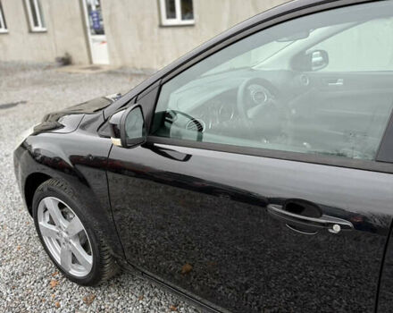 Черный Форд Фокус, объемом двигателя 1.6 л и пробегом 195 тыс. км за 5700 $, фото 18 на Automoto.ua