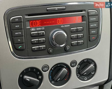 Чорний Форд Фокус, об'ємом двигуна 1.6 л та пробігом 208 тис. км за 6450 $, фото 9 на Automoto.ua