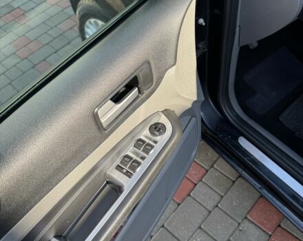 Чорний Форд Фокус, об'ємом двигуна 1.6 л та пробігом 293 тис. км за 6300 $, фото 5 на Automoto.ua