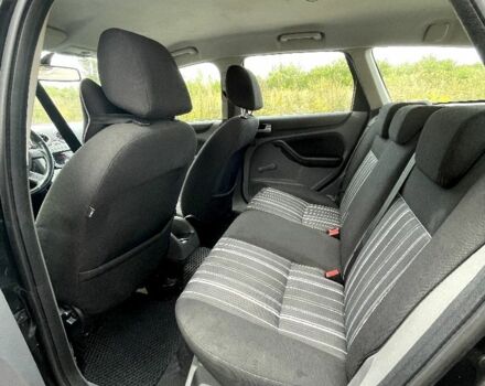 Черный Форд Фокус, объемом двигателя 1.6 л и пробегом 260 тыс. км за 5300 $, фото 12 на Automoto.ua