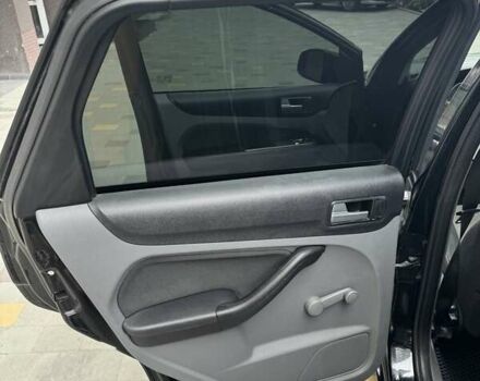 Черный Форд Фокус, объемом двигателя 1.56 л и пробегом 290 тыс. км за 5400 $, фото 18 на Automoto.ua