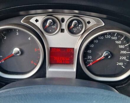 Чорний Форд Фокус, об'ємом двигуна 1.56 л та пробігом 320 тис. км за 4850 $, фото 2 на Automoto.ua