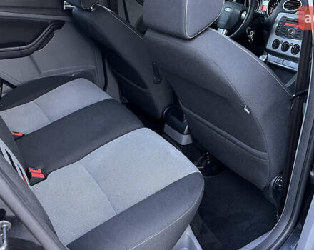 Черный Форд Фокус, объемом двигателя 1.8 л и пробегом 218 тыс. км за 5799 $, фото 46 на Automoto.ua