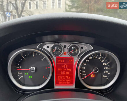 Черный Форд Фокус, объемом двигателя 1.6 л и пробегом 242 тыс. км за 6150 $, фото 21 на Automoto.ua