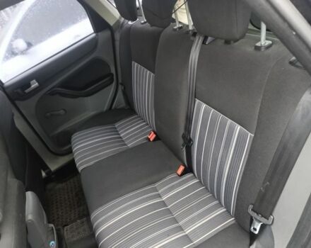 Черный Форд Фокус, объемом двигателя 0 л и пробегом 280 тыс. км за 3999 $, фото 2 на Automoto.ua