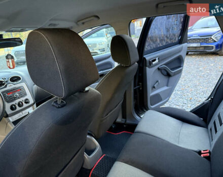 Чорний Форд Фокус, об'ємом двигуна 1.6 л та пробігом 278 тис. км за 5599 $, фото 28 на Automoto.ua