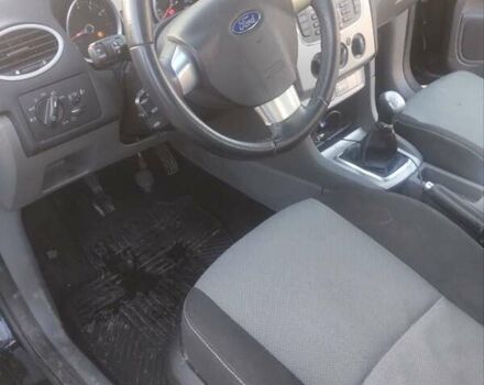 Чорний Форд Фокус, об'ємом двигуна 1.6 л та пробігом 260 тис. км за 1800 $, фото 16 на Automoto.ua