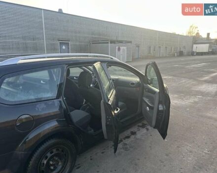 Чорний Форд Фокус, об'ємом двигуна 1.6 л та пробігом 260 тис. км за 1800 $, фото 7 на Automoto.ua