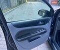 Черный Форд Фокус, объемом двигателя 1.8 л и пробегом 180 тыс. км за 5590 $, фото 17 на Automoto.ua