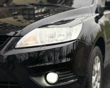 Черный Форд Фокус, объемом двигателя 1.8 л и пробегом 232 тыс. км за 6300 $, фото 7 на Automoto.ua