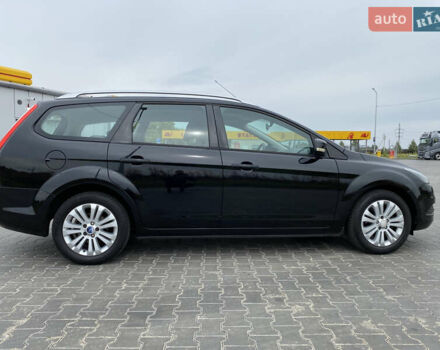 Черный Форд Фокус, объемом двигателя 1.6 л и пробегом 214 тыс. км за 6150 $, фото 13 на Automoto.ua