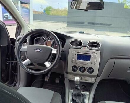 Чорний Форд Фокус, об'ємом двигуна 1.6 л та пробігом 228 тис. км за 5900 $, фото 17 на Automoto.ua