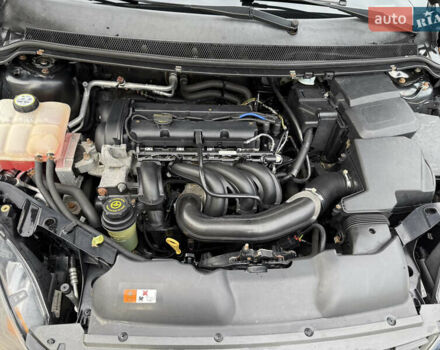 Черный Форд Фокус, объемом двигателя 1.6 л и пробегом 216 тыс. км за 5650 $, фото 21 на Automoto.ua