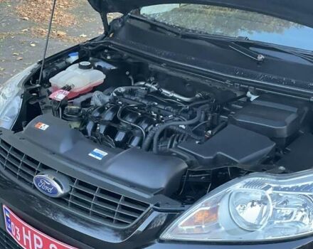 Черный Форд Фокус, объемом двигателя 1.6 л и пробегом 210 тыс. км за 6000 $, фото 4 на Automoto.ua