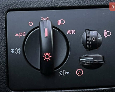 Черный Форд Фокус, объемом двигателя 1.8 л и пробегом 218 тыс. км за 5799 $, фото 30 на Automoto.ua