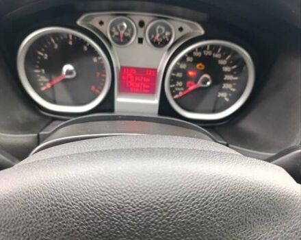 Черный Форд Фокус, объемом двигателя 1.8 л и пробегом 170 тыс. км за 6400 $, фото 17 на Automoto.ua