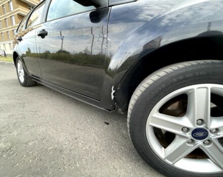 Черный Форд Фокус, объемом двигателя 1.6 л и пробегом 260 тыс. км за 5300 $, фото 7 на Automoto.ua