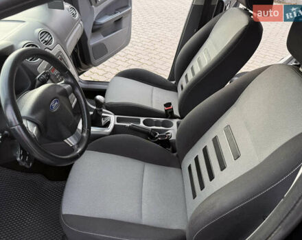 Черный Форд Фокус, объемом двигателя 1.6 л и пробегом 217 тыс. км за 5450 $, фото 16 на Automoto.ua