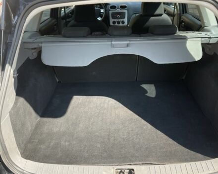 Чорний Форд Фокус, об'ємом двигуна 1.6 л та пробігом 239 тис. км за 4500 $, фото 6 на Automoto.ua