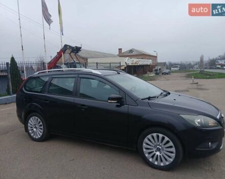 Черный Форд Фокус, объемом двигателя 1.56 л и пробегом 256 тыс. км за 6200 $, фото 2 на Automoto.ua