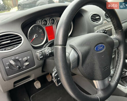 Чорний Форд Фокус, об'ємом двигуна 1.6 л та пробігом 222 тис. км за 6550 $, фото 36 на Automoto.ua