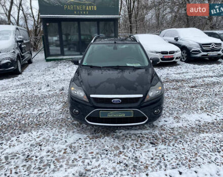 Черный Форд Фокус, объемом двигателя 1.8 л и пробегом 157 тыс. км за 5720 $, фото 1 на Automoto.ua