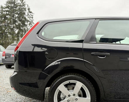 Черный Форд Фокус, объемом двигателя 1.6 л и пробегом 195 тыс. км за 5700 $, фото 25 на Automoto.ua