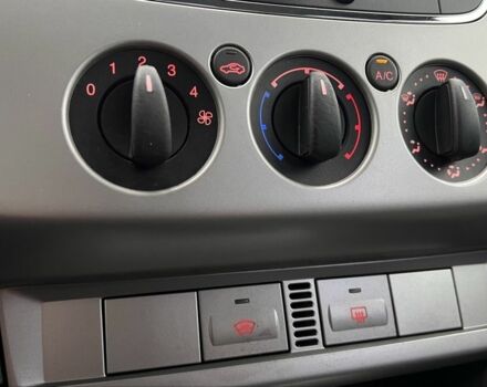 Черный Форд Фокус, объемом двигателя 1.8 л и пробегом 218 тыс. км за 5800 $, фото 23 на Automoto.ua