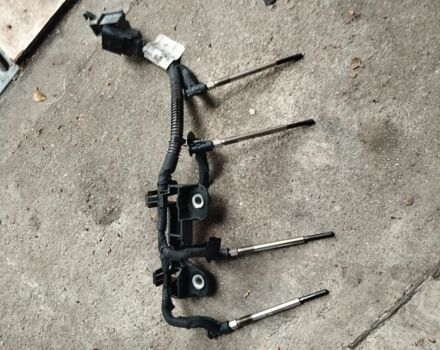 Черный Форд Фокус, объемом двигателя 1.6 л и пробегом 300 тыс. км за 4700 $, фото 13 на Automoto.ua