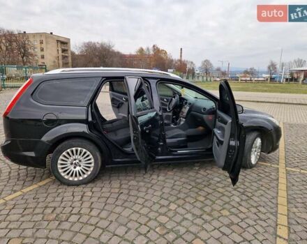 Черный Форд Фокус, объемом двигателя 1.56 л и пробегом 230 тыс. км за 5800 $, фото 3 на Automoto.ua