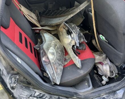 Черный Форд Фокус, объемом двигателя 1.6 л и пробегом 200 тыс. км за 1850 $, фото 3 на Automoto.ua