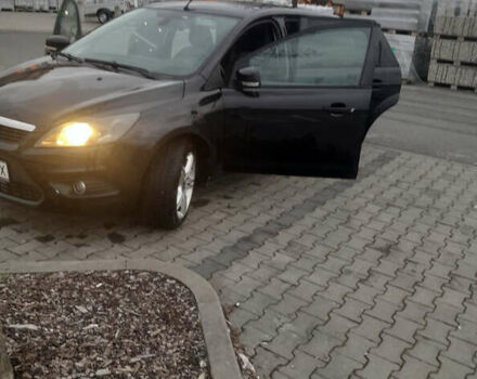 Черный Форд Фокус, объемом двигателя 1.6 л и пробегом 271 тыс. км за 5300 $, фото 1 на Automoto.ua