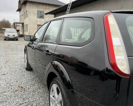 Черный Форд Фокус, объемом двигателя 1.6 л и пробегом 195 тыс. км за 5700 $, фото 35 на Automoto.ua