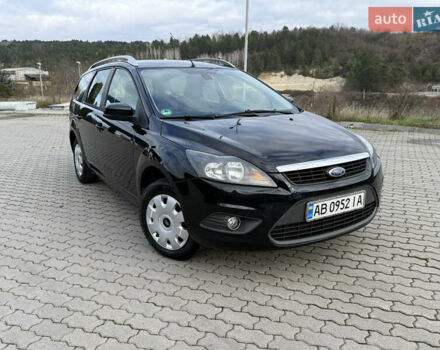 Черный Форд Фокус, объемом двигателя 1.6 л и пробегом 217 тыс. км за 5450 $, фото 1 на Automoto.ua