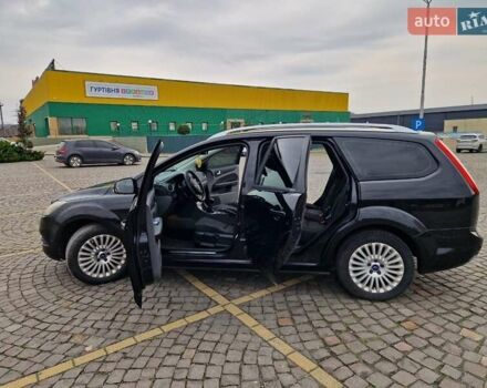 Черный Форд Фокус, объемом двигателя 1.56 л и пробегом 230 тыс. км за 5800 $, фото 2 на Automoto.ua