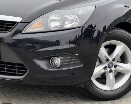 Черный Форд Фокус, объемом двигателя 1.8 л и пробегом 218 тыс. км за 5800 $, фото 7 на Automoto.ua