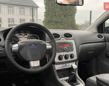 Чорний Форд Фокус, об'ємом двигуна 1.8 л та пробігом 217 тис. км за 5950 $, фото 18 на Automoto.ua