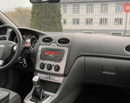 Чорний Форд Фокус, об'ємом двигуна 1.8 л та пробігом 217 тис. км за 5950 $, фото 19 на Automoto.ua