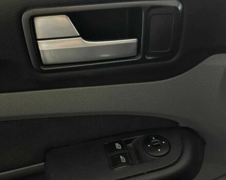 Черный Форд Фокус, объемом двигателя 1.8 л и пробегом 239 тыс. км за 6300 $, фото 11 на Automoto.ua