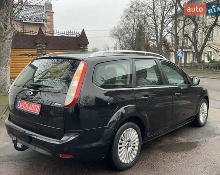 Черный Форд Фокус, объемом двигателя 1.6 л и пробегом 242 тыс. км за 6150 $, фото 6 на Automoto.ua