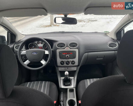 Чорний Форд Фокус, об'ємом двигуна 1.6 л та пробігом 269 тис. км за 5799 $, фото 25 на Automoto.ua