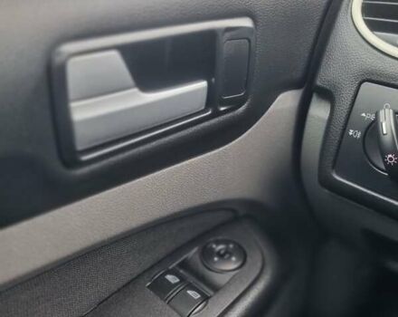 Чорний Форд Фокус, об'ємом двигуна 1.6 л та пробігом 230 тис. км за 6300 $, фото 42 на Automoto.ua