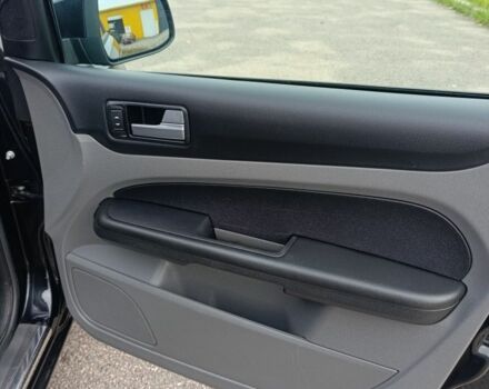 Черный Форд Фокус, объемом двигателя 0 л и пробегом 170 тыс. км за 6400 $, фото 20 на Automoto.ua