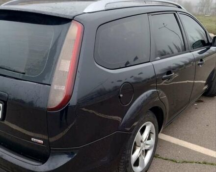 Черный Форд Фокус, объемом двигателя 1.6 л и пробегом 282 тыс. км за 5300 $, фото 3 на Automoto.ua