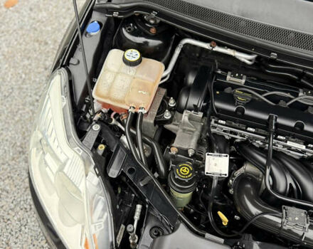 Черный Форд Фокус, объемом двигателя 1.6 л и пробегом 195 тыс. км за 5700 $, фото 78 на Automoto.ua