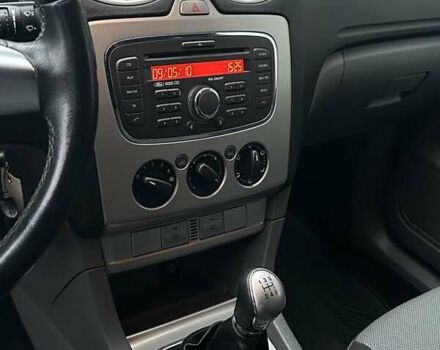 Чорний Форд Фокус, об'ємом двигуна 1.6 л та пробігом 320 тис. км за 5300 $, фото 28 на Automoto.ua