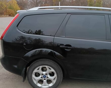 Черный Форд Фокус, объемом двигателя 1.6 л и пробегом 223 тыс. км за 5100 $, фото 3 на Automoto.ua