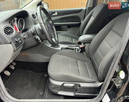 Чорний Форд Фокус, об'ємом двигуна 1.6 л та пробігом 222 тис. км за 6550 $, фото 38 на Automoto.ua