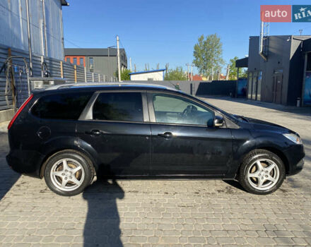 Черный Форд Фокус, объемом двигателя 1.6 л и пробегом 232 тыс. км за 5400 $, фото 3 на Automoto.ua